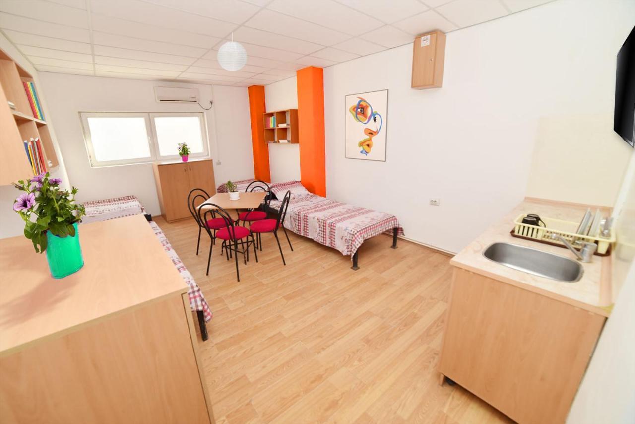 Hiljadnikov Apartments ชติป ภายนอก รูปภาพ